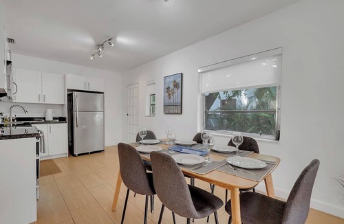 Seybold House | Gated Modern Design District Home near Wynwood