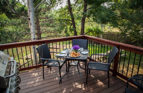 Rockrimmon House | Gated Oasis w/6 Bedrooms Pool Table Fire Pit Creek Access Dog-Friendly