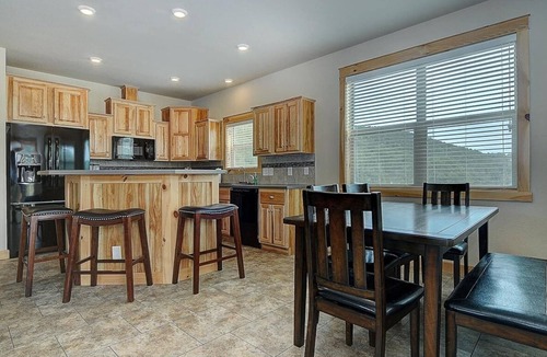 Salida House | Getaway Vacation Home, between the sweet town of Salida and Monarch Ski Area