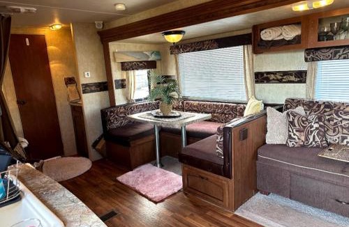 Bullhead City Villa | Gilligan's Island Fishing Jetski Shipwreck Oasis