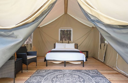 Poudre Park House | Glamp 10- Golden Eagle