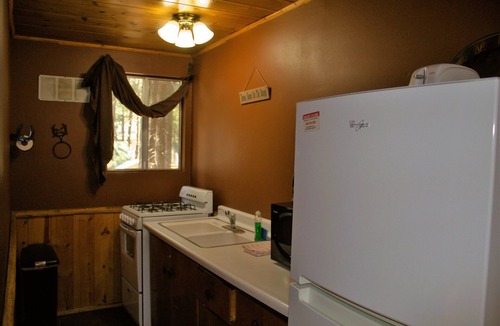 Big Bear Lake Hotel | Goldmine Lodge