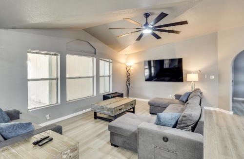 Fort Mohave House | Golf, Fish & Unwind! Group Getaway in Fort Mohave