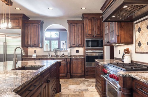 Granby House | Golf Views | Hot Tub | Yard Fun