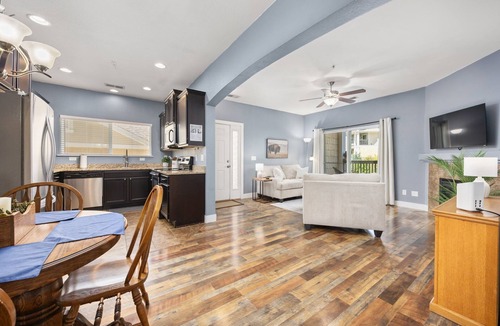 Centerra Condo | Gorgeous Centerra Condo