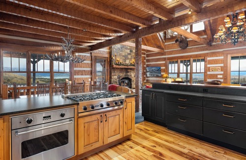 Grand Lake Cabin | Granby Lake Escape Private Hot Tub & Sauna