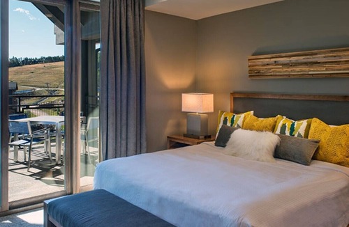 Peak 8 Resort | Grand Colorado Peak 8- 2 Bedroom (Sleeps 8)