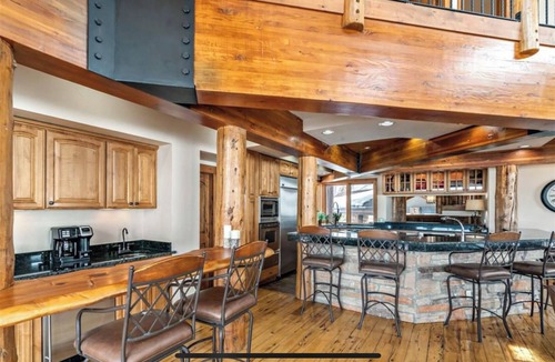 Silverthorne House | Grand Estate in Summit County: Private Retreat Near Colorado World-Class Skiing