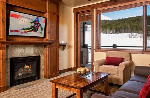 Breckenridge Hotel | Grand Lodge on Peak 7 - 1 Bedroom Master- Nov 22-29th - Ski-in,Ski-out resort