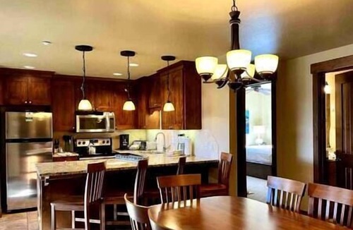 Breckenridge Hotel | Grand Lodge Peak 7-Pool, Hot Tub, Ski-In/Out, Fireplace
