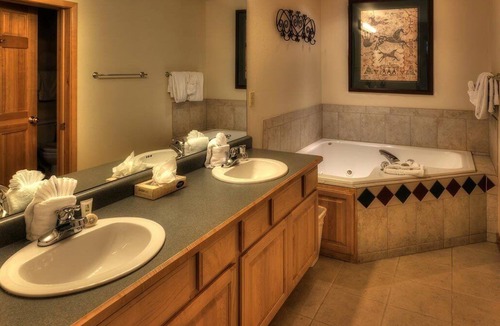 Peak 9 Resort | Grand Timber Lodge - 1 BD/1 BA - Ski In Out - Feb 7-14, 2026, Breckenridge