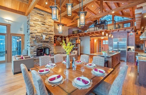 Telluride House | GRAND VISTA - Come for the magnificent views, stay for the sumptuous privacy