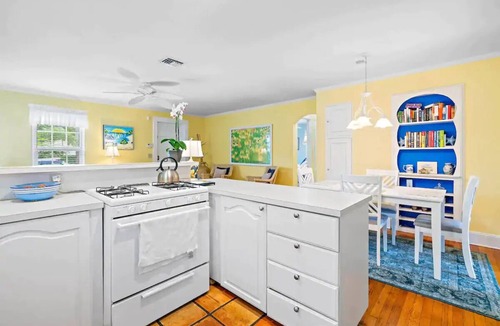 Flamingo Parks Bed & Breakfast | Grandview Gardens