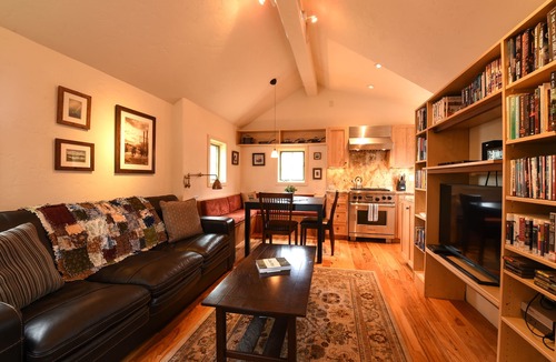 Crested Butte Cabin | Great Cabin 2 blocks to DT CB, full amenities with high end appliances
