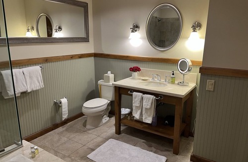 Mount Crested Butte Hotel | Great Location at base of Mt! Sleeps 4.