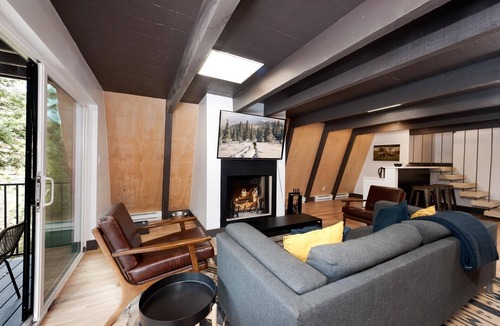 Purgatory House | Great Outdoor Space/Views/Hot Tub/Pet Friendly/Across from Purgatory
