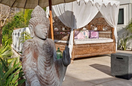 Summerland Condo | Group-Friendly | 2 King | Views | Tranquil Oasis