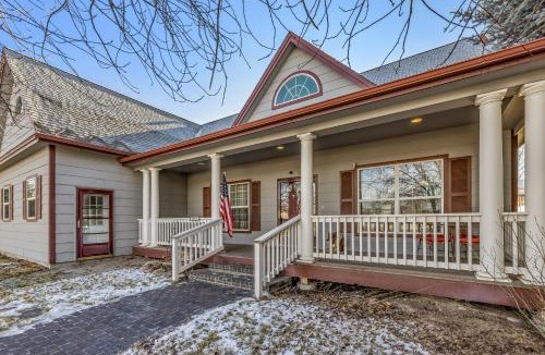 Gypsum House | Gypsum Summer Retreat - 3BR Home Near Trails & Golf