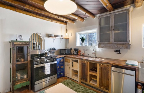 Los Griegos House | Hacienda Escondida- Modern Southwest Relaxation
