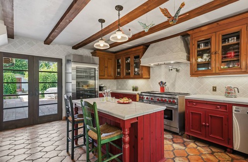 West Mesa House | Hacienda on the Mesa | Spanish-Style 3BR | Mosaic Tiles | Garden Oasis