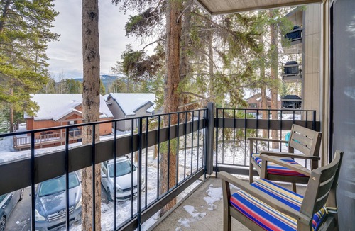 Park Forest Estates Apartment | Half-Mile to Peak 8: Breck Apt w/Hot Tub Access