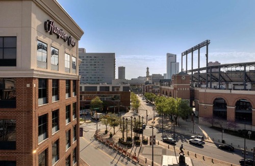 Downtown West Hotel | Hampton Inn Baltimore-Downtown-Convention Center