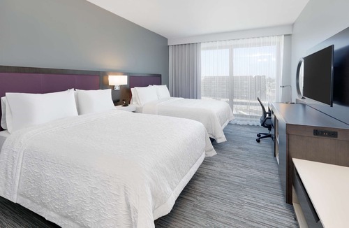 Lake Forest Hotel | Hampton Inn by Hilton Irvine Spectrum/Lake Forest
