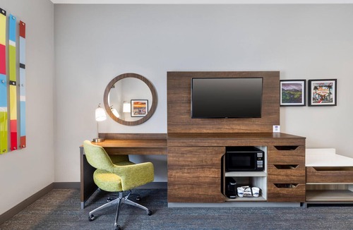 North Las Vegas Hotel | Hampton Inn Las Vegas North Speedway