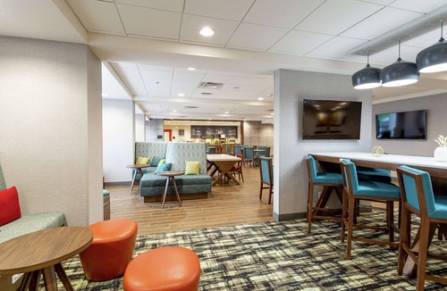 Madison Hotel | Hampton Inn Madison