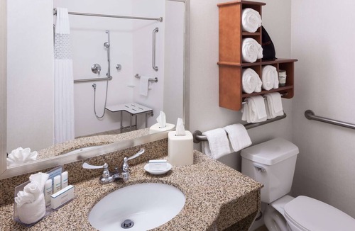 Southwest Colorado Springs Hotel | Hampton Inn & Suites Colorado Springs/I-25 South