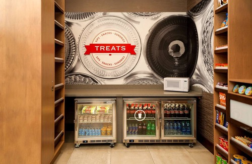 Heather Gardens Hotel | Hampton Inn & Suites Aurora South Denver