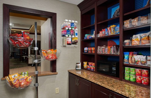 Littleton Hotel | Hampton Inn & Suites Denver/Highlands Ranch