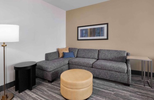 Downtown Denver Hotel | Hampton Inn & Suites Denver Downtown Convention Center