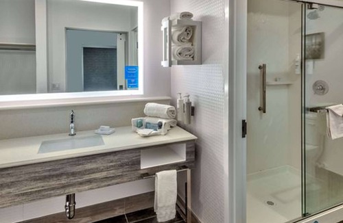 South Lake Tahoe Hotel | Hampton Inn & Suites South Lake Tahoe