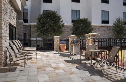 Southwest Colorado Springs Hotel | Hampton Inn & Suites Colorado Springs/I-25 South