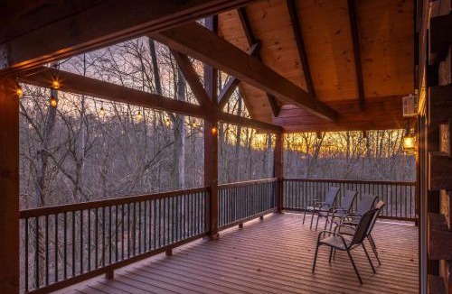 New Philadelphia Apartment | Heated Pool Pool House Hot Tub Firepit BBQ