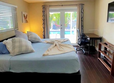 Cutler Bay Villa | Heated Pool Private Duplex House, BBQ, Parking, WiFi