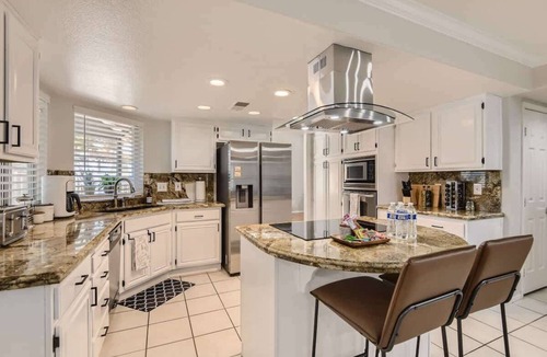 Canyon Gate Villa | Heated Pool with Cabana & Game-Room 15 Min to Strip!
