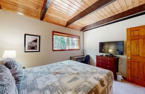 Montgomery Estates Ski Chalet | Heavenly Retreat w Hot Tub - Firepit - Arcade