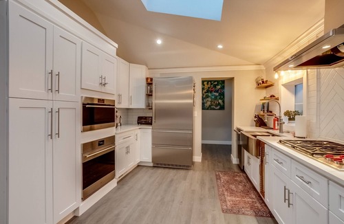 Golden House | Hidden Gem * 3 Beds Near Golden