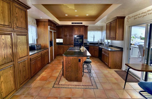Lake Elsinore House | "HIDDEN GEM" WITH BREATHTAKING PANORAMIC VIEWS OF LAKE, CITY & MOUNTAINS!!