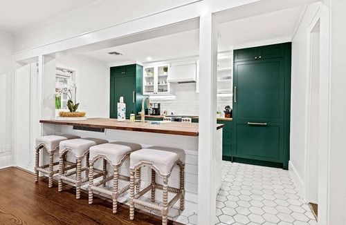 Victoria Park House | Hideaway - Heated Salt Water Pool & Spa