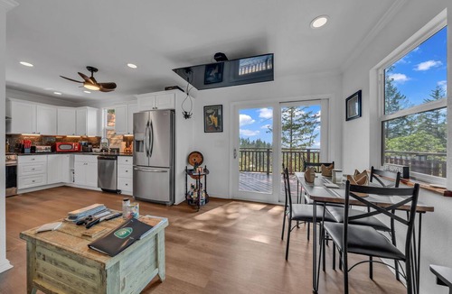 Los Gatos Other | Hideaway, Luxury Homestead