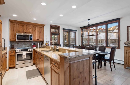 Highlands Townhomes Condo | Highlands Lodge 303 - 3 Bedroom Residence