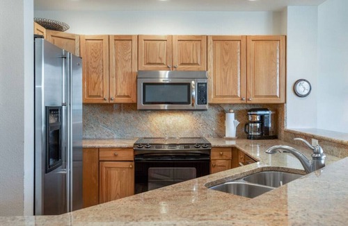 Highlands Townhomes Condo | Highlands Lodge Beaver Creek - Corner Unit