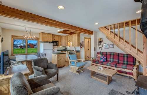 Clark Ski Chalet | Hiker - Rare gem in an outdoorsman's paradise