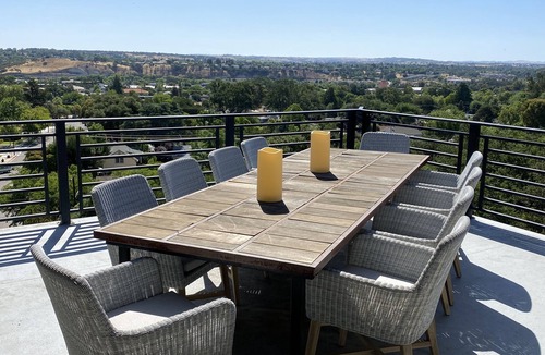 Paso Robles House | Hilltop 365: Downtown Luxury ~ Stunning Views ~ Hilltop ~ 3 Blocks To Downtown