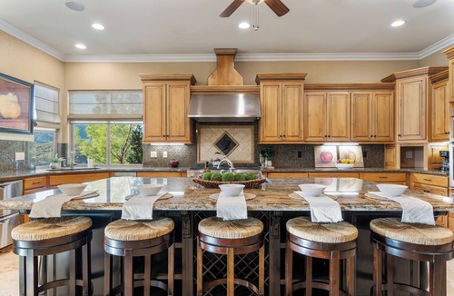 Murrieta House | Hilltop Estate Pool + Hot Tub + Fire Table + Views | Cleveland Vista
