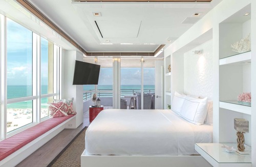 South of Fifth Resort | Hilton Bentley Miami/South Beach