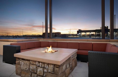 Dupont Hotel | Hilton Garden Inn Denver Airport Tower Road